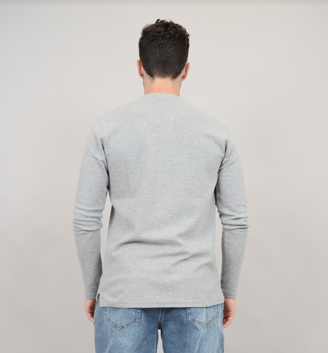 Ottoman | Crewneck